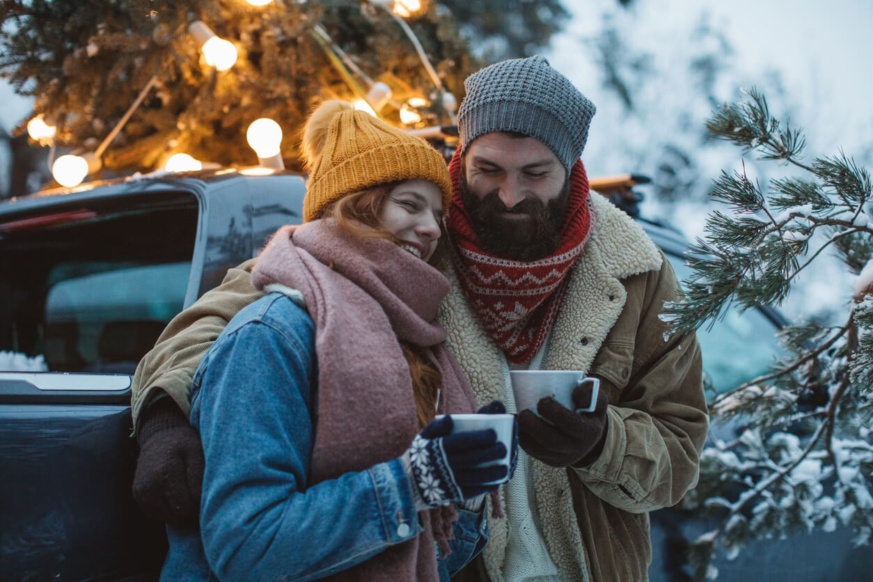 Gdzie jechać zimą na urlop? Najciekawsze propozycje podróży zimą – od gór po egzotykę